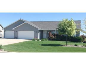 127 Bengal Ln, Kaukauna, WI 54180-1249