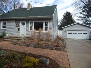 1509 Reetz Rd, Madison, WI 53711-3650