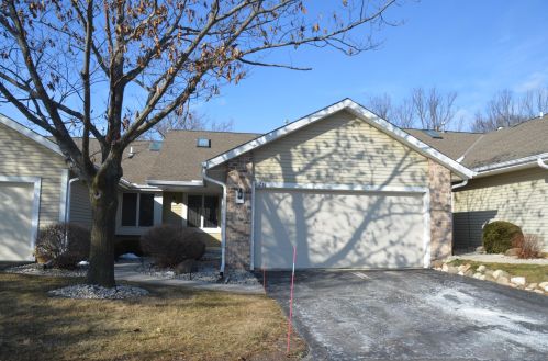 112 Sutton Pl, Waukesha WI  53188-4006 exterior