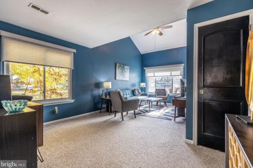 215 Grn Blade Dr, Dover DE  19904-2643 exterior