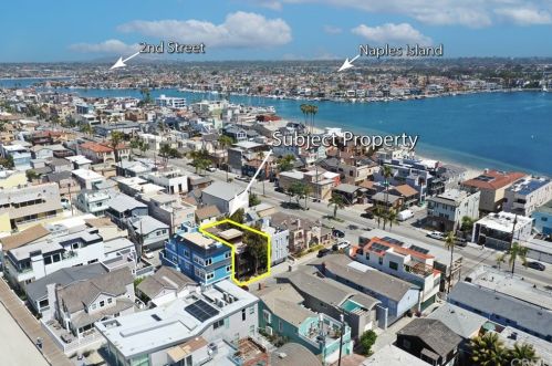 21 67th Pl, Long Beach, CA 90803-4516