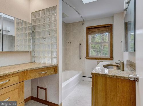 107 Bartholomew Rd, Berwyn PA  19312-1604 exterior