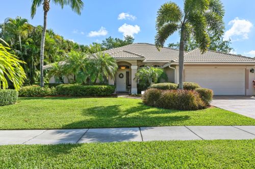 107 Kapok Cres, West Palm Beach, FL 33411-4746