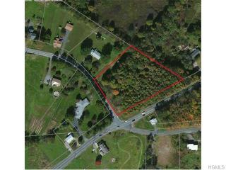 330 Genung St, Middletown, NY 10940-2554