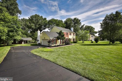 1525 Fiedler Rd, Prospectville, PA 19002-2718