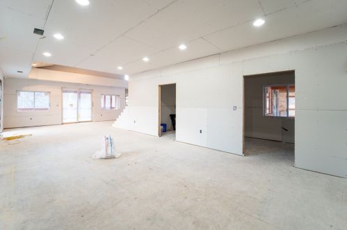 337 Chestnut Ridge Rd, Latrobe PA  15650-9604 exterior