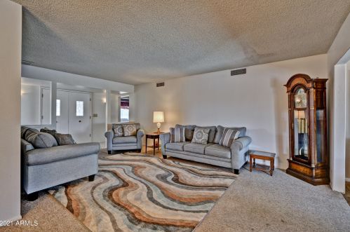 13851 Sahara Dr, Sun City, AZ 85351-2952