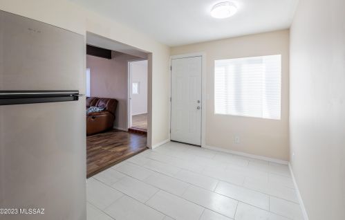 3723 Estrella Ln, Tucson AZ  85705-3307 exterior