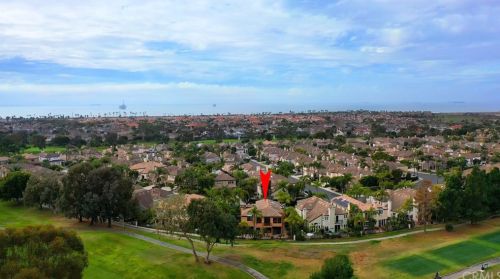 6471 Morningside Dr, Huntington Beach CA  92648-6106 exterior