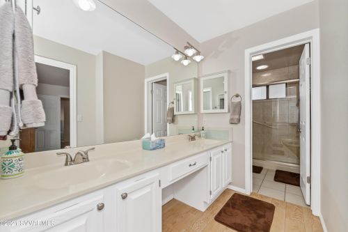 120 Grasshopper Ln, Sedona AZ  86336-4521 exterior