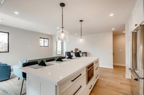 1016 Beryl St, San Diego CA 92109-2323 exterior