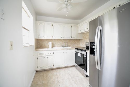 117 Sheffield, West Palm Beach FL  33417-1530 exterior