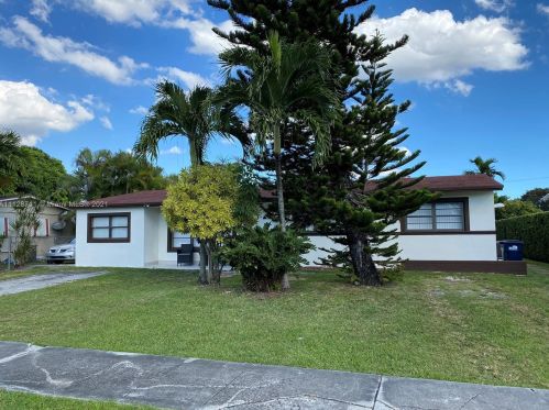 4641 104th Ct, Miami, FL 33165-5652