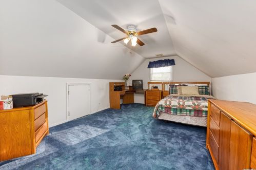 3 Short Ln, North Bellmore NY  11710-4523 exterior