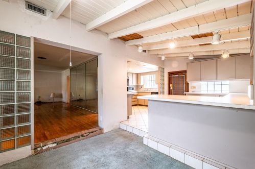 60 Olive Dr, Hialeah FL  33010-5212 exterior