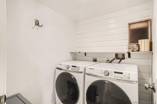 4727 Garfield St, La Mesa CA  91941-5405 exterior