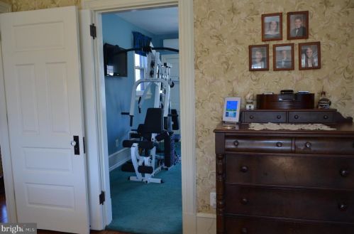 205 Lippincott Ave, Riverton NJ  08077-1309 exterior