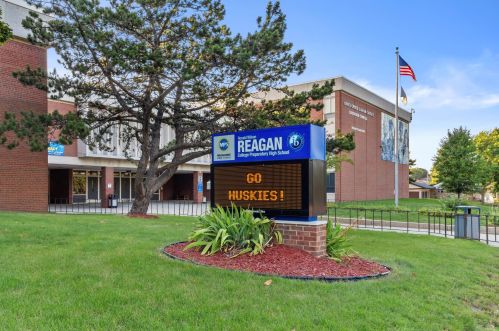 5050 20th St, Milwaukee WI 53233-2506 exterior