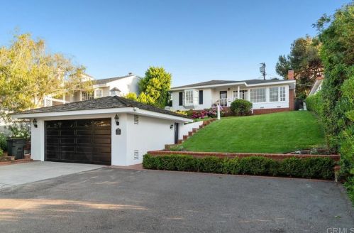 4045 Narragansett Ave, San Diego CA  92107-2618 exterior