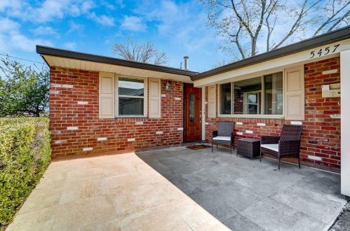5457 Cleander Dr, Cincinnati, OH 45238-4252