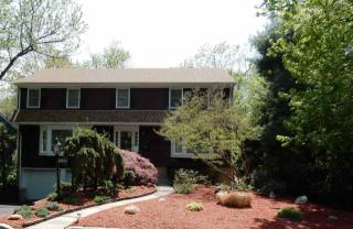 414 Murray Ave, Englewood, NJ 07631-1421
