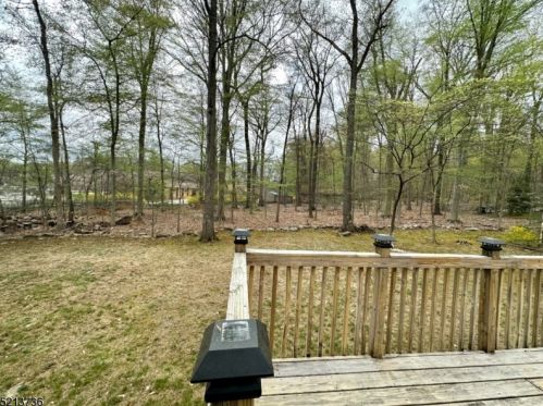 50 Dolly Dr, Parsippany NJ  07054-1714 exterior