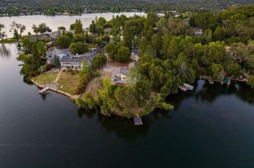 18896 Meadowlark Ct, Lake Wildwood, CA 95946-9681