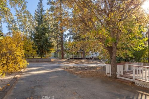 1117 Rainbow Blvd, Big Bear City CA  92314-9383 exterior