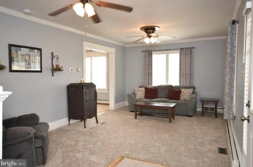212 Harrington Ave, Harrington, DE 19952-1160