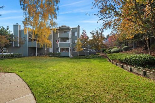 1068 Maywood Ln, Pacheco CA  94553-4176 exterior