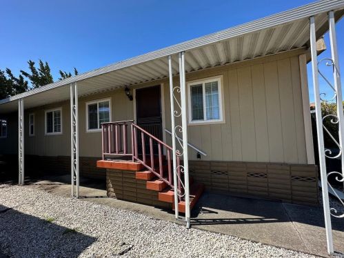 844 Nonie St, Santa Rosa, CA 95403-2018