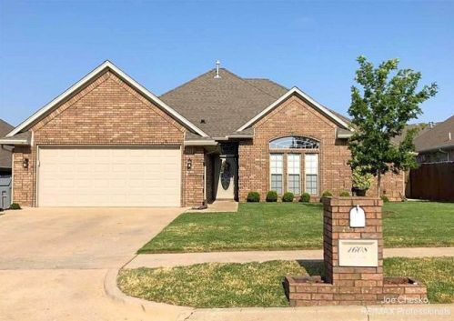 1608 35th St, Lawton, OK 73507-3435