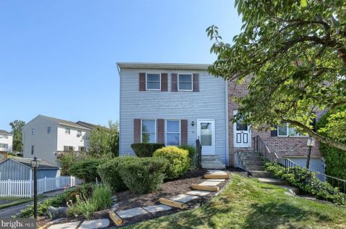 12 Russian Olive Dr, Etters, PA 17319-9574