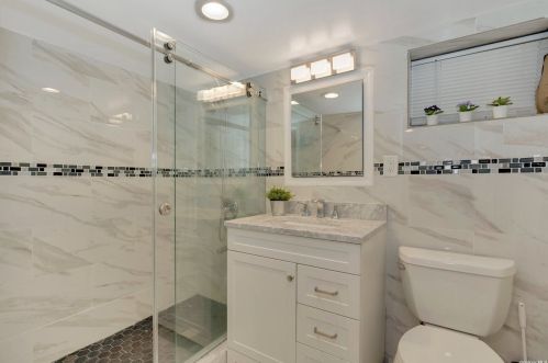 1147 Bellmore Rd, North Bellmore NY  11710-3701 exterior