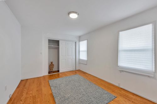 2031 103rd Ave, Oakland CA  94603-3325 exterior