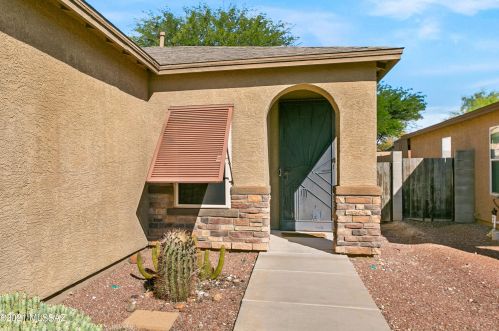 3833 Sun View Ct, Tucson, AZ 85706-4983