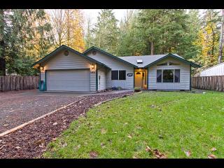 54400 Reverie Ln, Sandy, OR 97055-7764