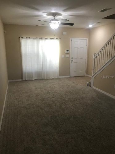 1250 Windsor Lake Cir, Sanford, FL 32773-5717