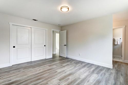 4958 Yucca Way, North Highlands CA  95660-5647 exterior