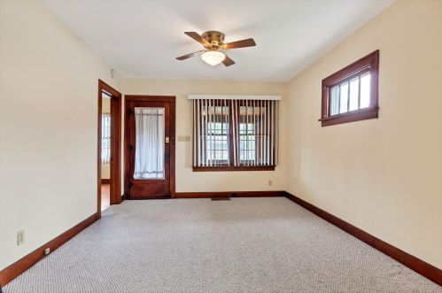 7326 Arizona Ave, Hammond, IN 46323-2640