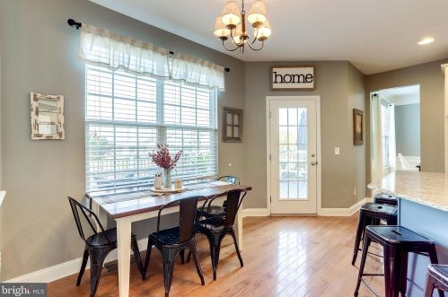 13495 Eagles Rest Dr, Leesburg VA 20176-5035 exterior