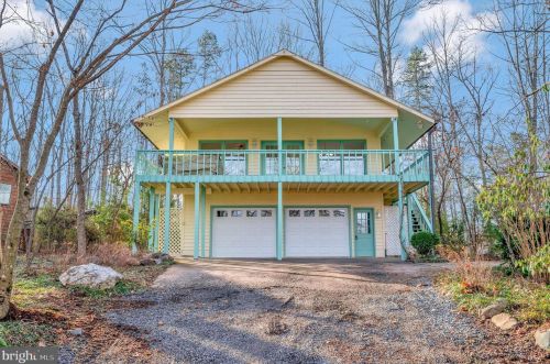 225 Beachside Cv, Locust Grove, VA 22508-5365