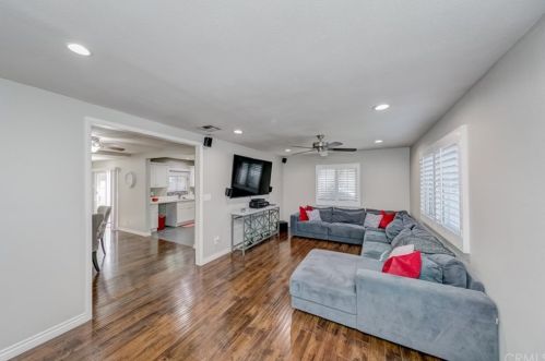 504 Park St, Ontario, CA 91761-1723