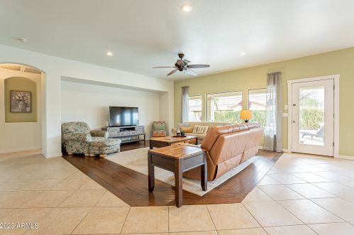 14223 138th Dr, Sun City, AZ 85379-8498
