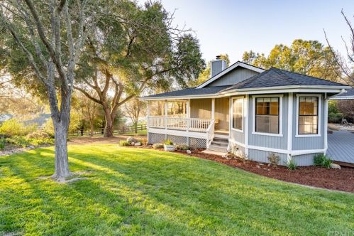 150 Foxtail Ln, Templeton, CA 93465-5610
