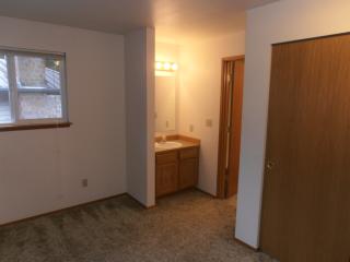 14025 61st Pl, Edmonds WA  98026-3617 exterior