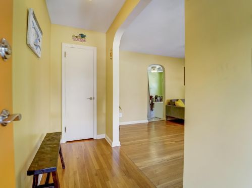 656 Avenue A, Bayonne NJ  07002-1801 exterior