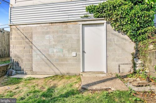 112 3rd St, Harrisburg PA  17113-2209 exterior