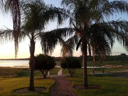 10208 Dory Dr, Oxford FL  34484-3741 exterior