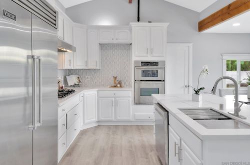 2938 Holly Rd, Alpine CA  91901-1510 exterior